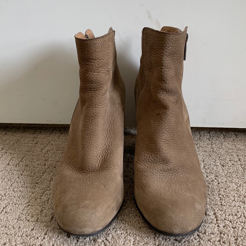 Lucky Brand Tan Suede Booties